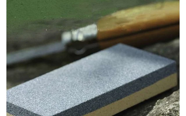Coghlans Wetzstein Für Messer 7,6 X 3,8 X 1,3 Cm 2 Coghlans Wetzstein Für Messer 7,6 X 3,8 X 1,3 Cm – Bild 2