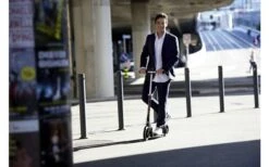 Micro Black/White Klappbarer Scooter Weiß 11 Micro Black/White Klappbarer Scooter Weiß -Outwell Verkaufsgeschäft 536059 3515836