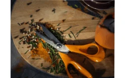 Fiskars Classic Papierschere 17 Cm -Outwell Verkaufsgeschäft 755465 5052524